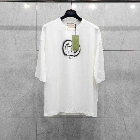 레플리카 구찌 24SS 로고 GG프린팅 반팔 티셔츠